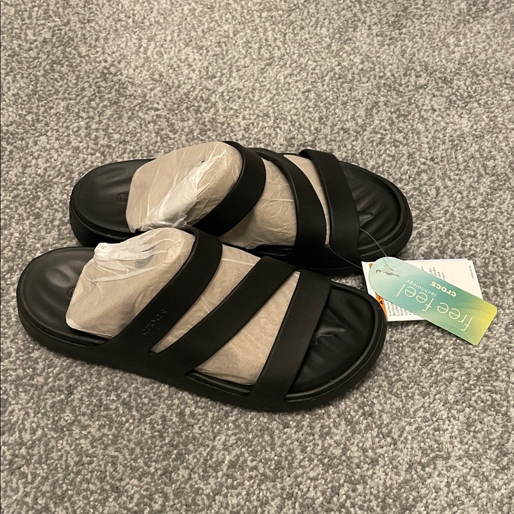 Crocs Getaway Strappy Sandal size 9 - Picture 8 of 8